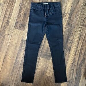 Levi's Women's Dark Skinny Jeans